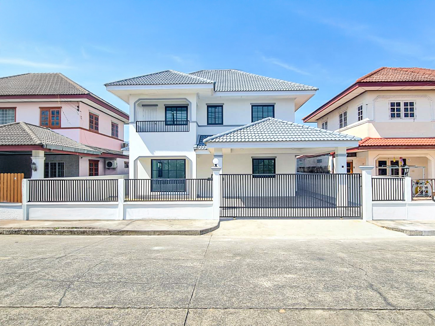 โครงการหมู่บ้านศุชญา ธัญบุรี คลอง 4