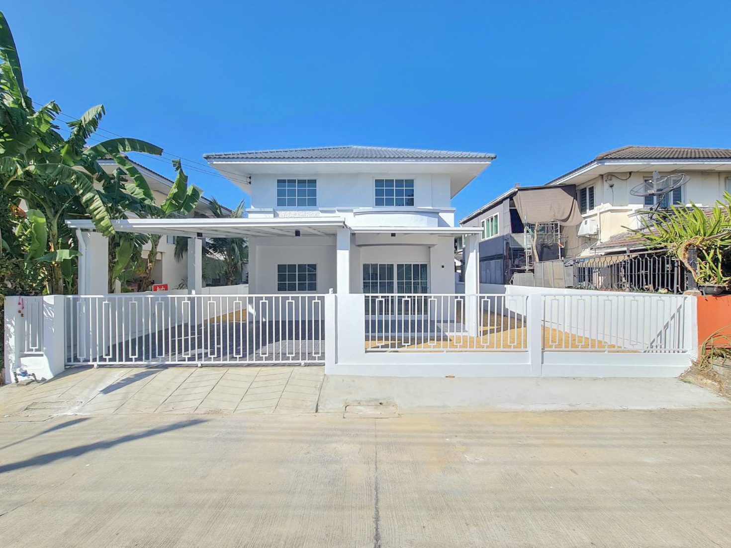 โครงการหมู่บ้านสิรารมย์  ลำลูกกา คลอง 4